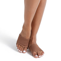 Capezio Lifeknit Footundeez